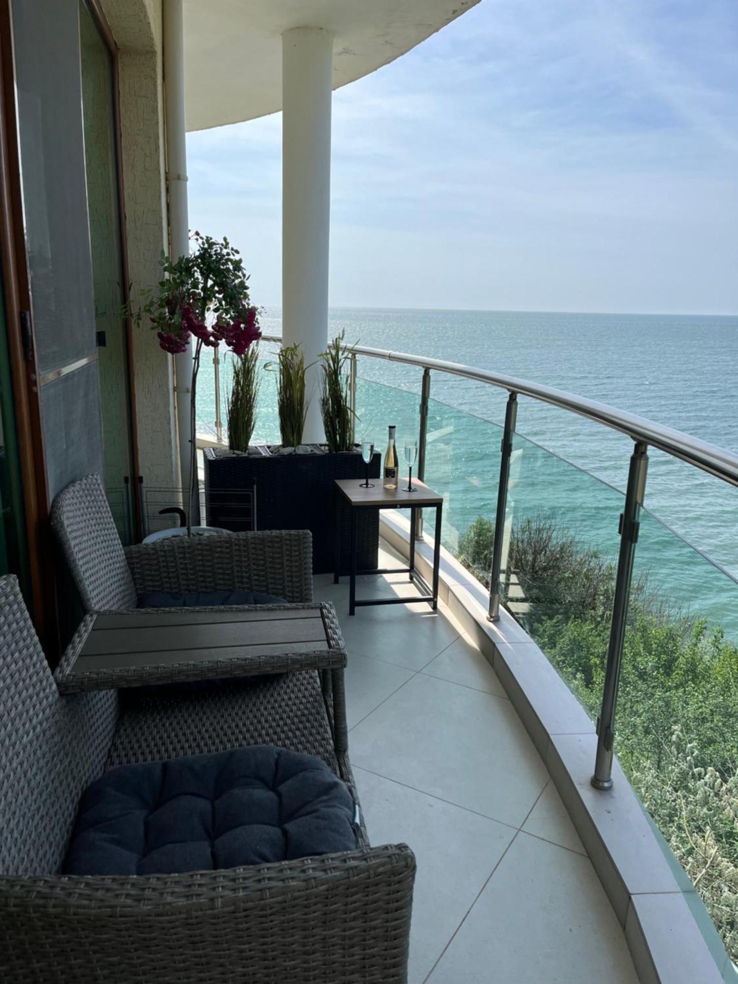 Golf Coast Boutique Studio With Sea View 토폴라 외부 사진